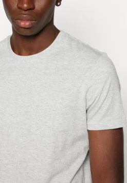 Pier One Unisex 5 Pack - T-Shirt Basic - Black /Dark Blue/Dark Green -Pier One 02e7c78a7d0a493fb729f5f1bba05c43