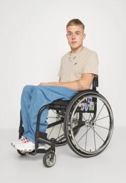 Pier One T-Shirt Basic - Beige -Pier One 1abf435717304370a459bb52b1134638