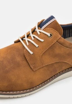 Pier One Sportieve Veterschoenen - Cognac 13 Pier One Sportieve Veterschoenen - Cognac -Pier One 3b81572f6a0d47d7a3a7c626ca254e0b