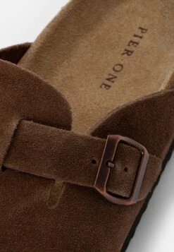 Pier One Leather Unisex - Pantoffels - Brown 13 Pier One Leather Unisex - Pantoffels - Brown -Pier One 47364cdc1dcd4794860a5f6810594e6c