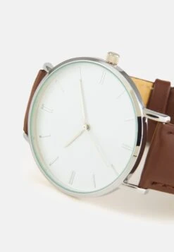 Pier One Unisex - Horloge - Brown 9 Pier One Unisex - Horloge - Brown -Pier One 4f1c6bbcacda485eb81e287421339e84