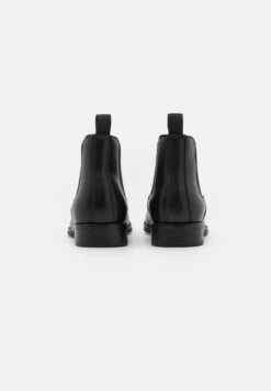 Pier One Korte Laarzen - Black 10 Pier One Korte Laarzen - Black -Pier One 5c2c095da9934017b150deea4c35253c