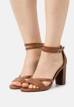 Pier One Leather - Sandalen Met Hoge Hak - Cognac