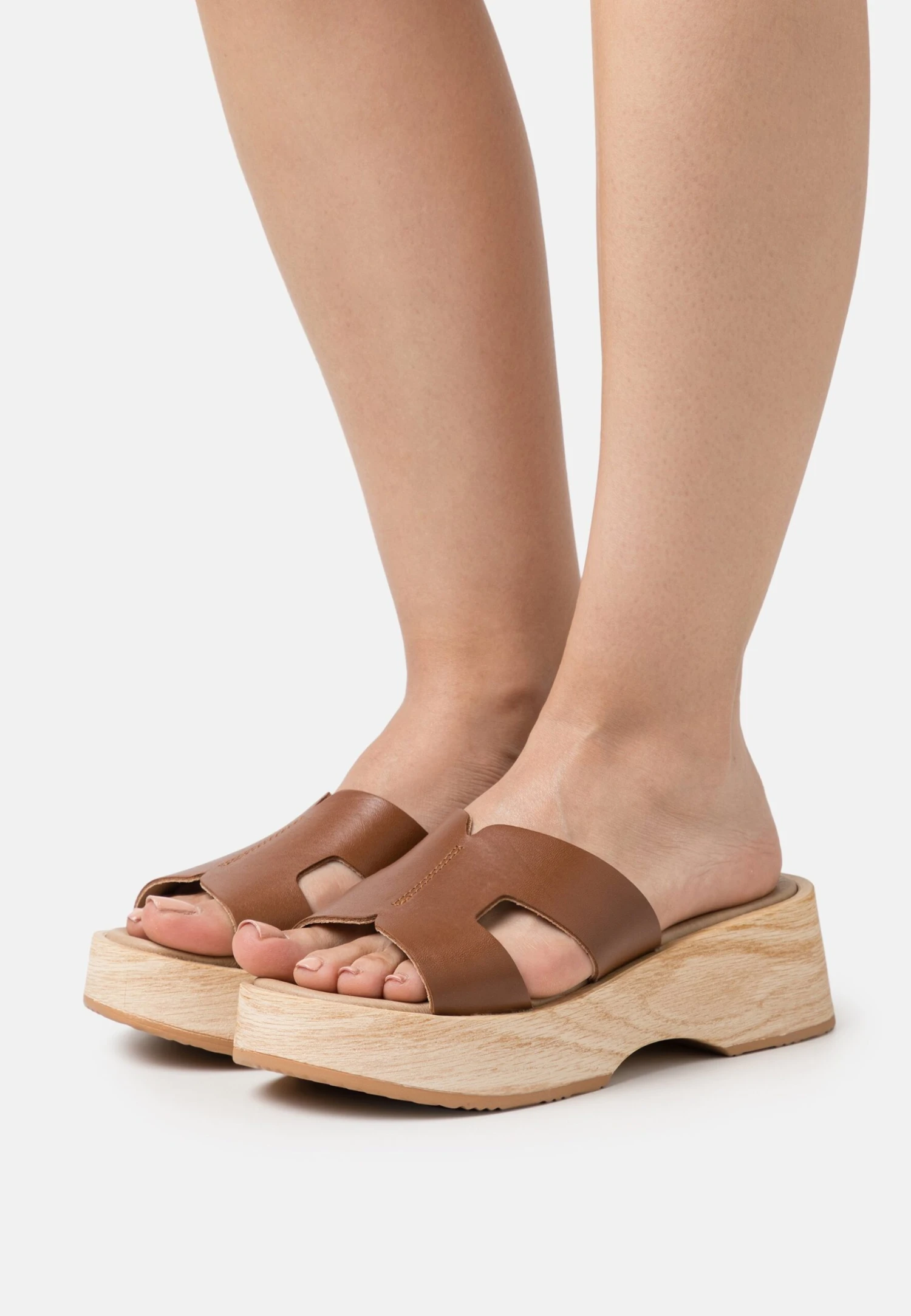 Pier One Leather - Clogs - Cognac 3 Pier One Leather - Clogs - Cognac