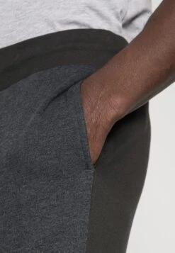 Pier One Trainingsbroek - Dark Grey -Pier One 7330a65cce2c4272b5ca30f392b2c466