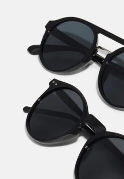 Pier One Unisex 2 Pack - Zonnebril - Black 7 Pier One Unisex 2 Pack - Zonnebril - Black -Pier One 74d856a3cce342899219470f656bd803