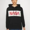 Pier One Nasa - Hoodie - Black 1 Pier One Nasa - Hoodie - Black -Pier One aaa53c72e2654824952d94e47cfc1dc1