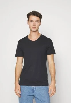 Pier One V Neck Bird Tonal 3 Pack - T-Shirt Basic - Light Brown/White/Dark Blue 15 Pier One V Neck Bird Tonal 3 Pack - T-Shirt Basic - Light Brown/White/Dark Blue -Pier One e08d0778ecd941aa94fa4e322df34f7c