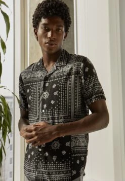 Pier One Unisex - Overhemd - Black 11 Pier One Unisex - Overhemd - Black -Pier One f1f41040afc04553bf31d58a923943f8