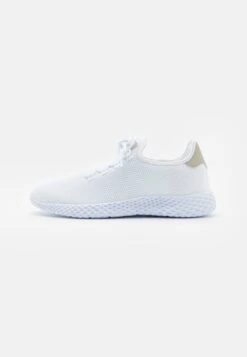 Pier One 43 Pier One Sneakers Laag - White