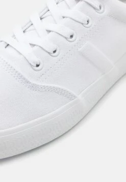 Pier One Unisex - Sneakers Laag - White 13 Pier One Unisex - Sneakers Laag - White -Pier One f6df359590634876b1f3cf17919d50a5