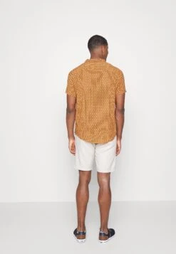 Pier One Linen Blend Drawcord Shorts- Shorts - Beige 13 Pier One Linen Blend Drawcord Shorts- Shorts - Beige -Pier One fd65d1e3000a44b5a0c7031a30758b26